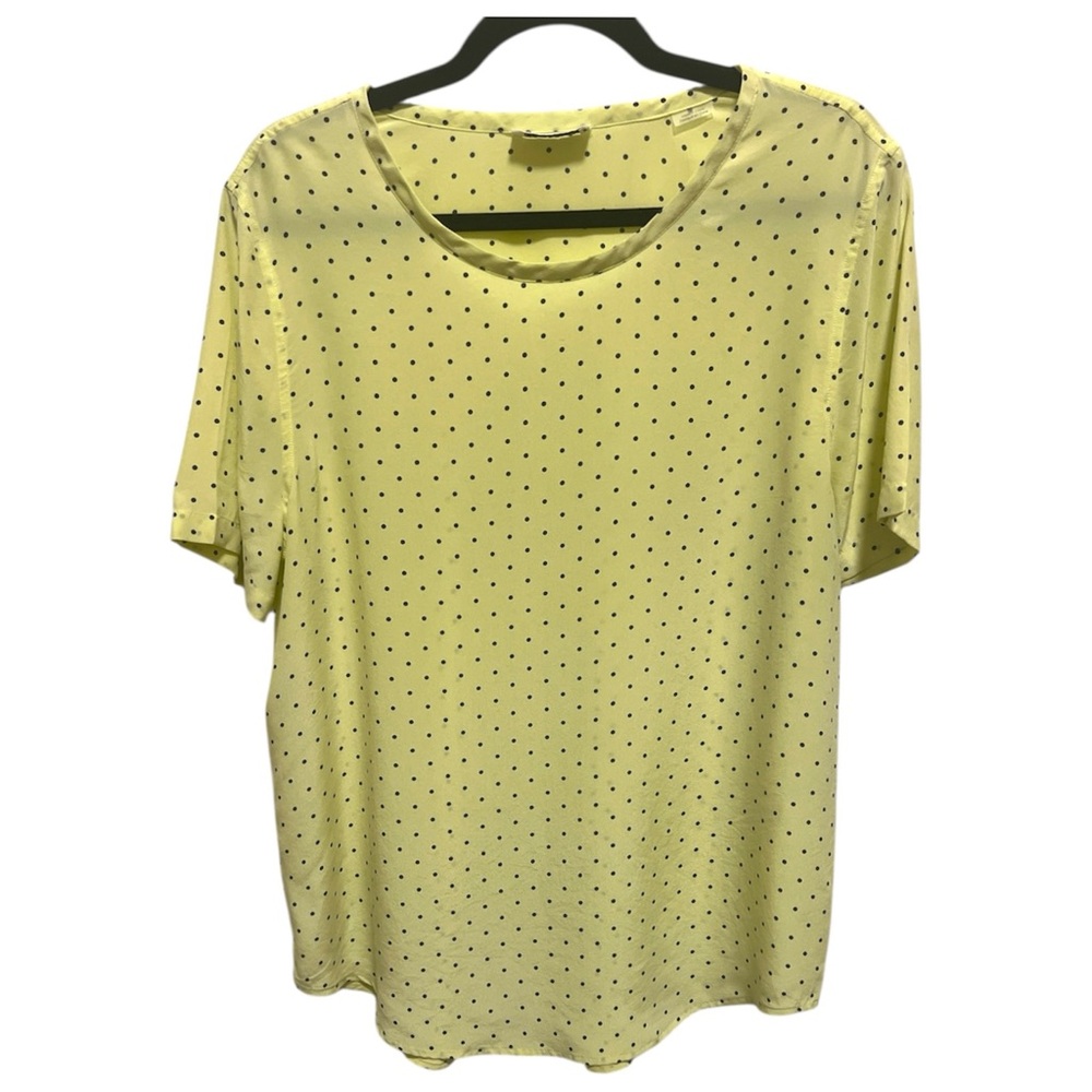 Equipment Femme Buttery Yellow Polka Dot Silk Blouse M 100% Silk Short Sleeve